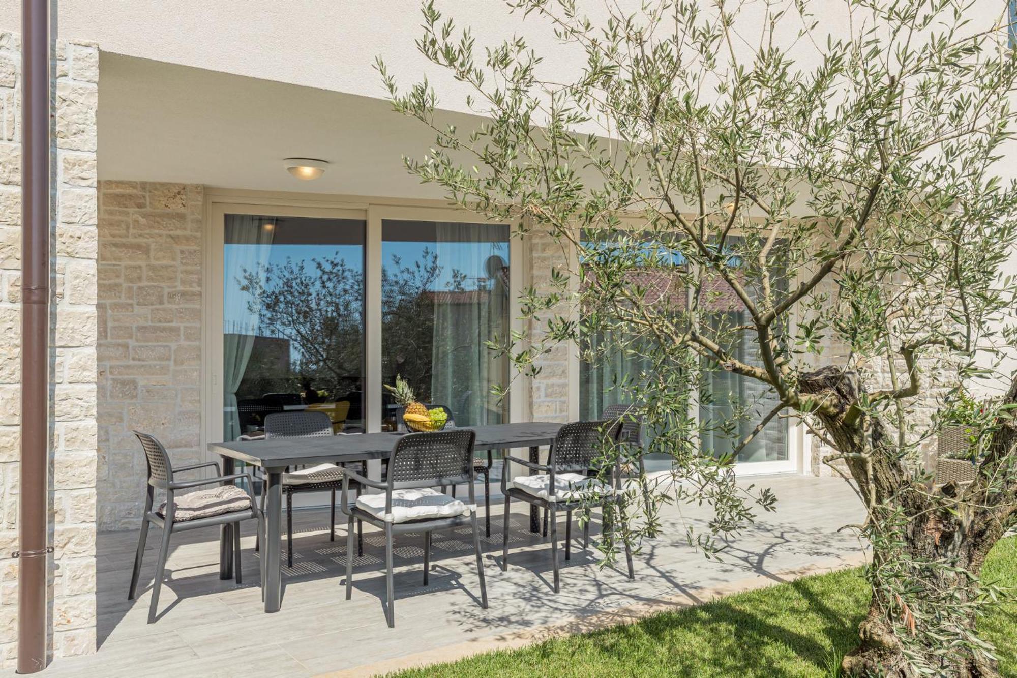 Villa Sun Flower *